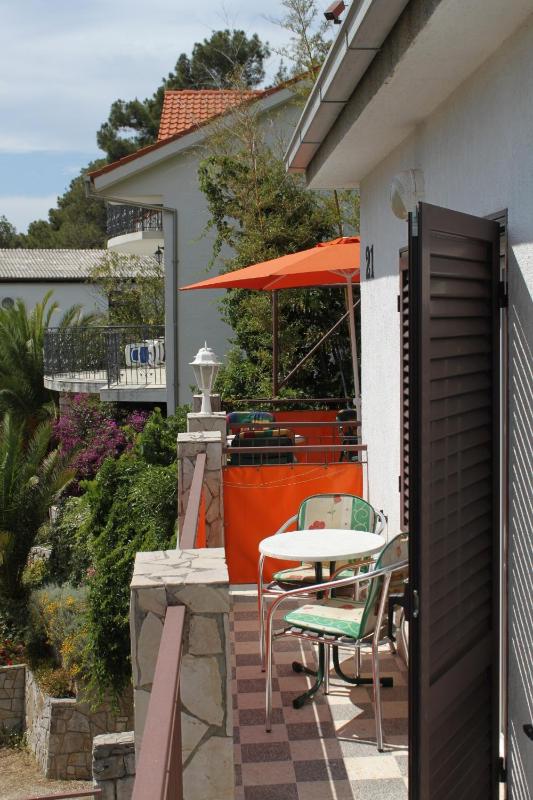 Apartments and rooms by the sea Mali Losinj (Losinj) - 7953 - image 3