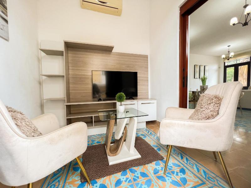 Apartamento en el Corazón de Casco Viejo Panamá 10 - image 3