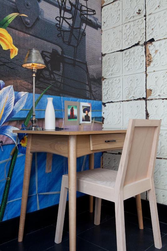 Classic Single Room image 4