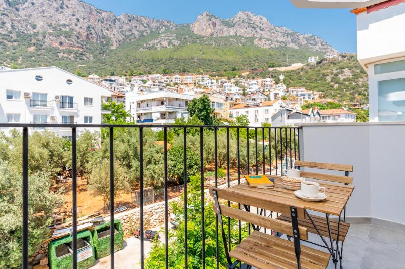 KAŞ EVDERHAN - image 6