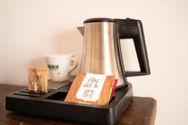 Standard Single Room image 2