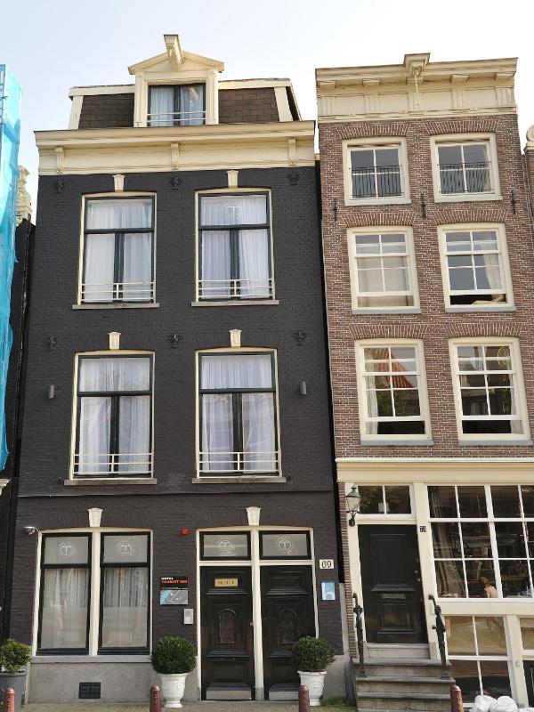 Tourist Inn One Amsterdam - image 16