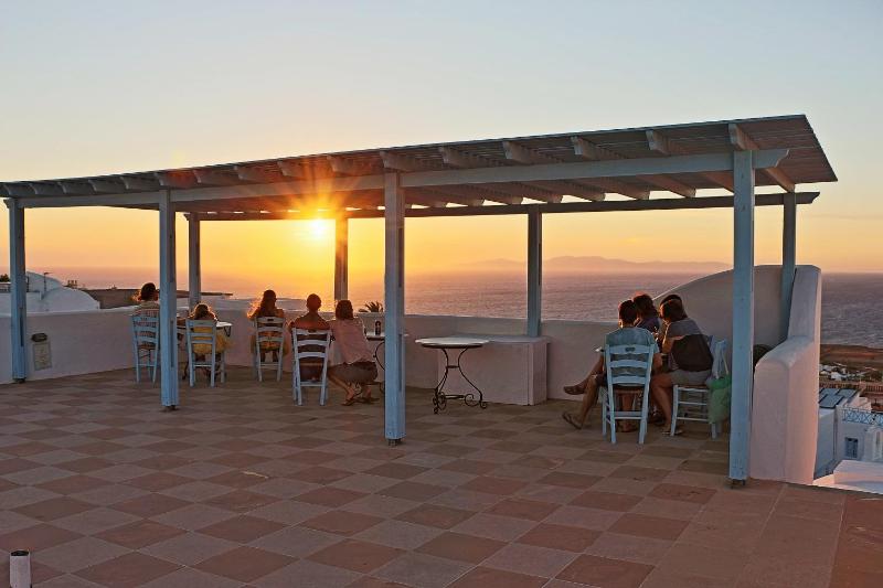 Aethrio Sunset Village - Oia - image 37