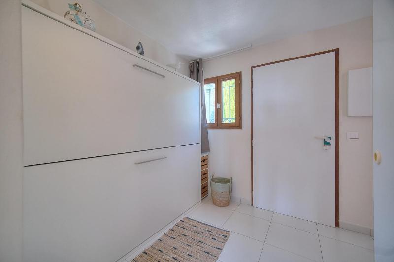Upstays - Renovated - Sea view - Pool - Patio - image 30