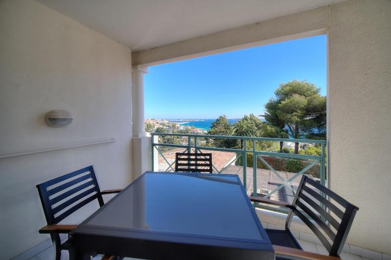 Upstays - Renovated - Sea view - Pool - Patio - image 21