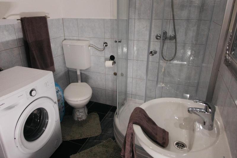 Triple Room image 2