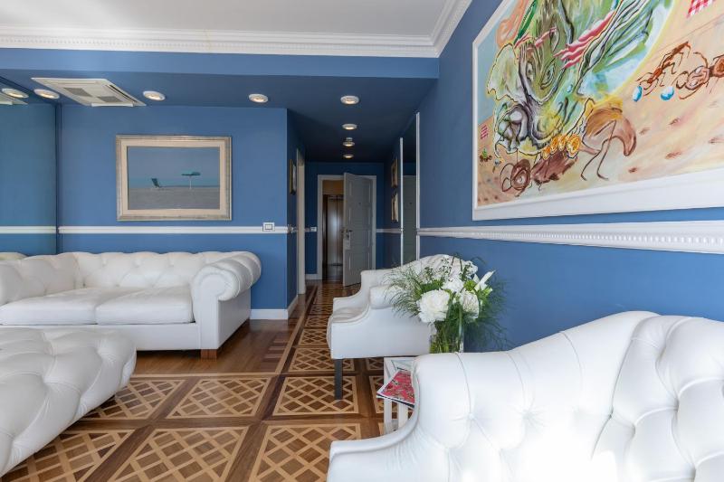 Suite image 2