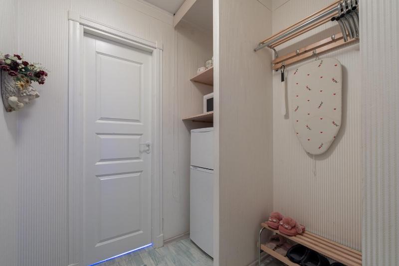 Studio Apartment image 4
