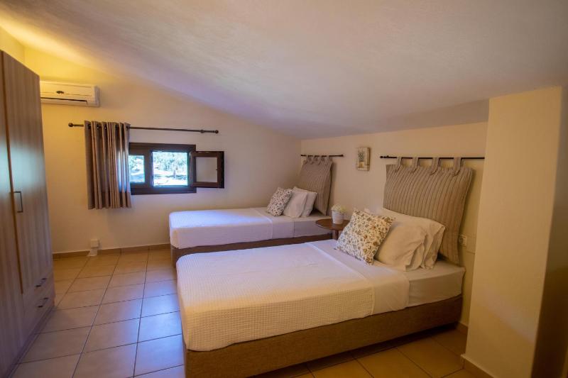 Jasmin Apartments - image 14