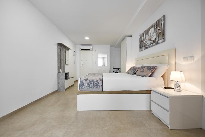 Sonrisa Deluxe Apartments Levante - image 23