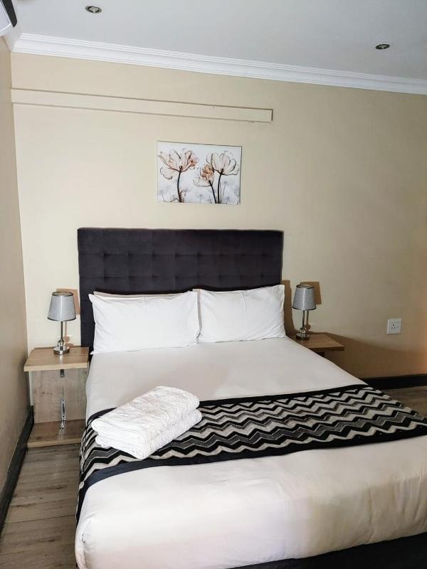 Prime Hotel - image 13