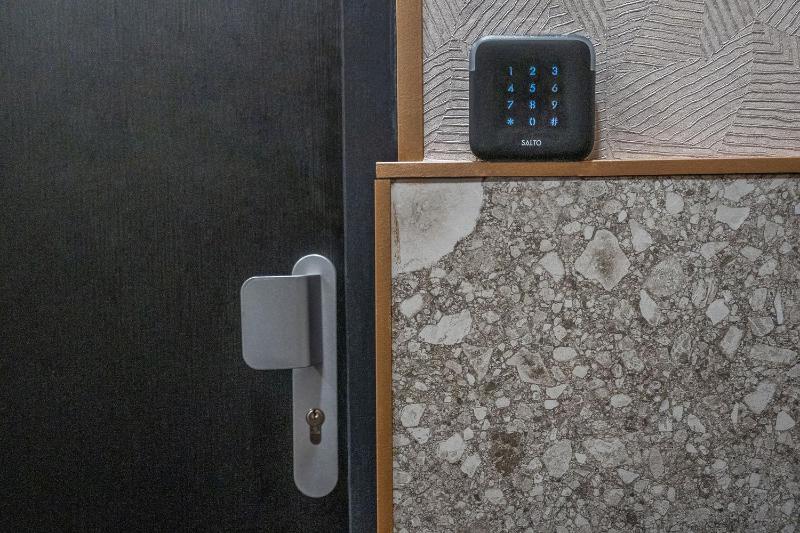 2 Bedroom apartment city view with balcony - 38m2 image 2