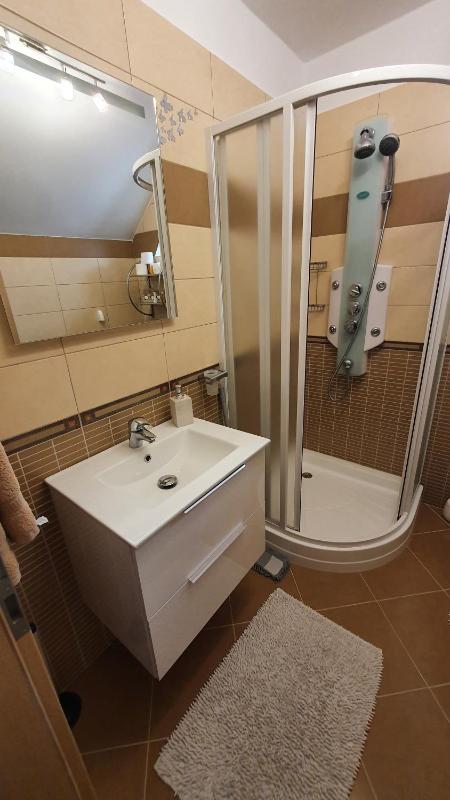 Smiley Apartment - image 37