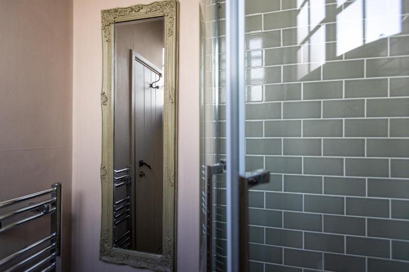 Superior Double Room image 3