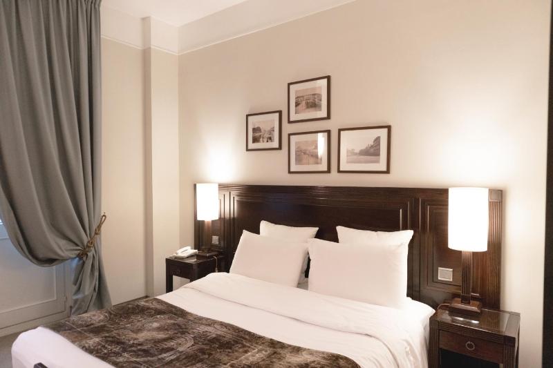 Classic Room image 3