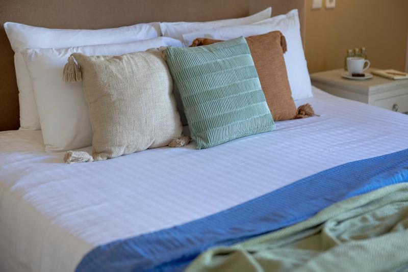 Standard Double Room with Sea View image 4