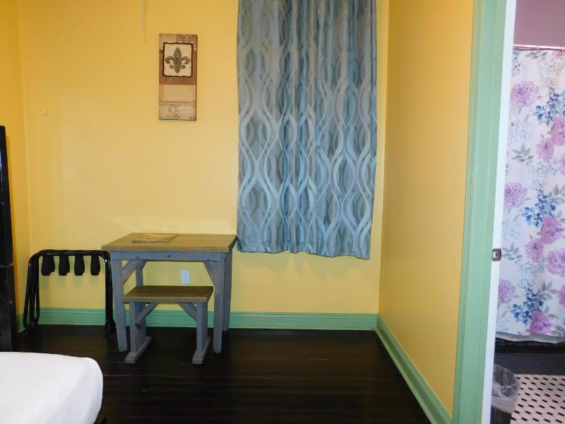 Double or Twin Room with Private Bathroom image 3