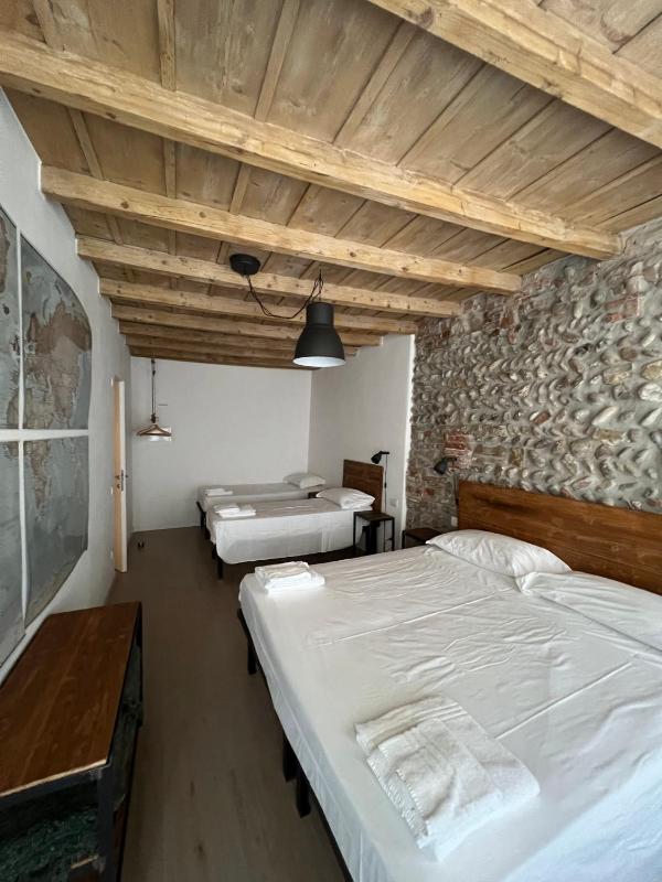 Borgovivo Loft Modern Apartments Bergamo City Center - image 13