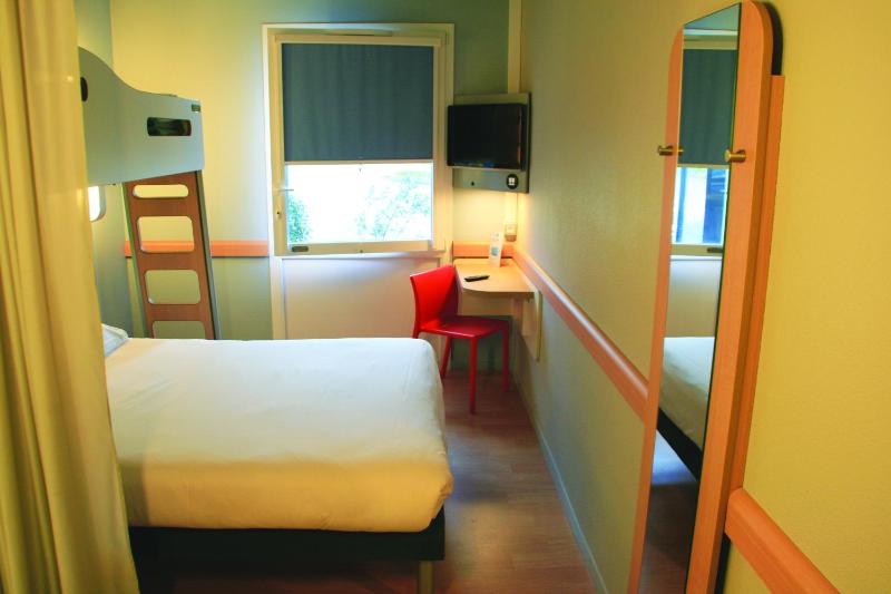 Triple Room image 3