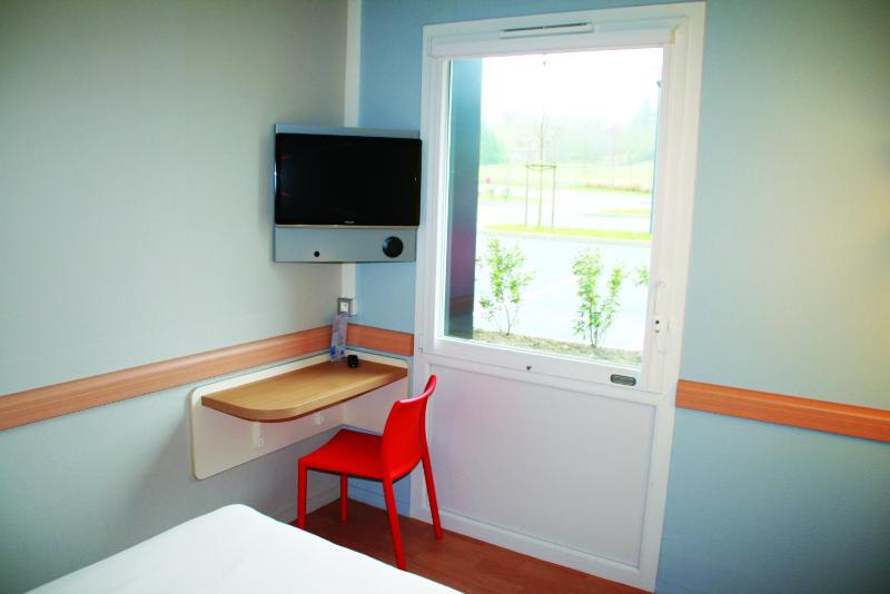 Double Room image 4