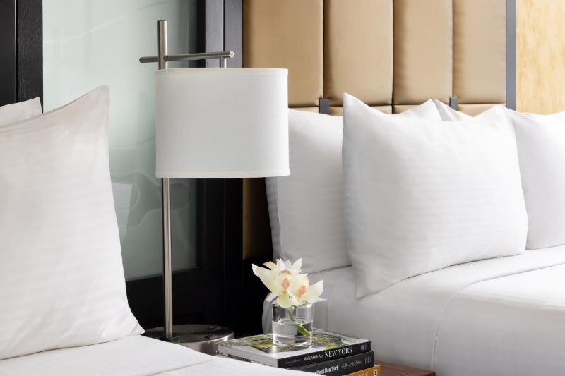 Superior Room with Two Double Beds image 3