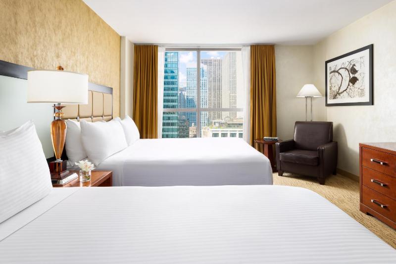 Deluxe Room with 2 Double Beds - High Floor image 3