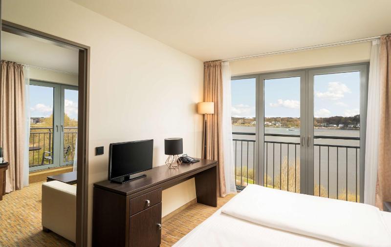 Suite with River View image 3