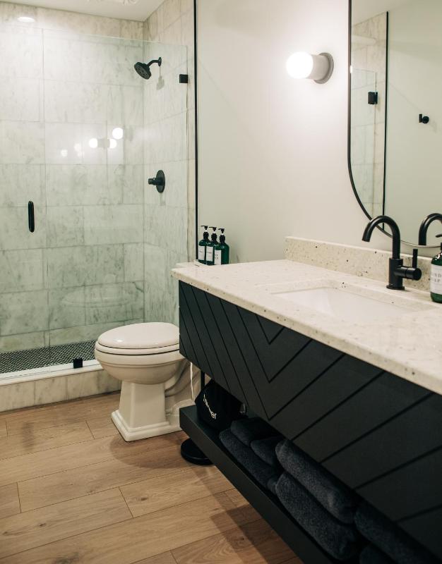 Stellar Suites - image 32