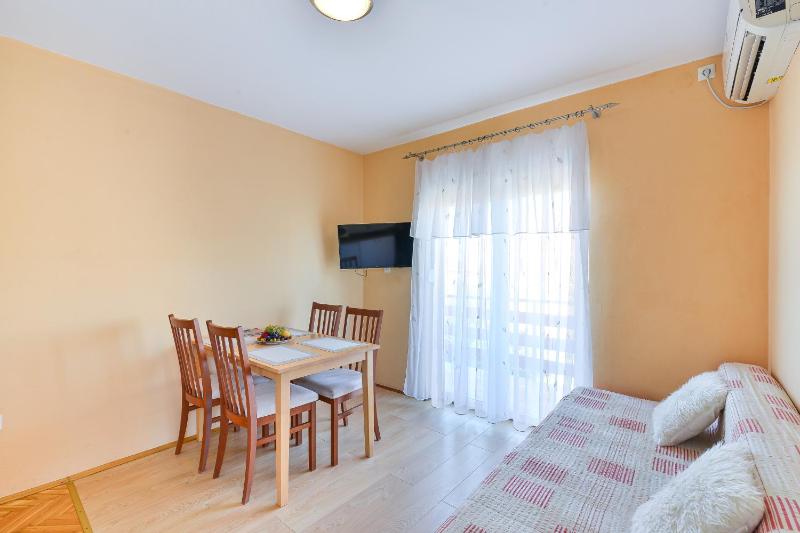 Apartments by the sea Bibinje Zadar - 5786 - image 23