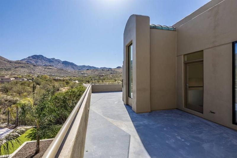 Foothills Home - image 42