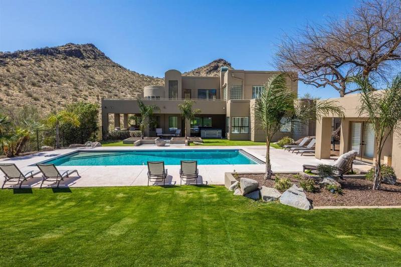 Foothills Home - image 33
