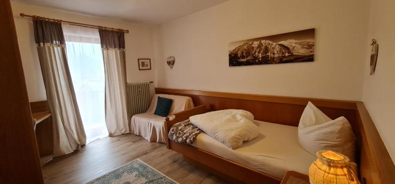 Single Room with Balcony image 1