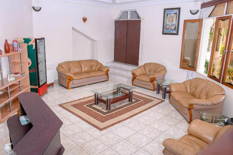 Kiriri Residence Hotel - image 4