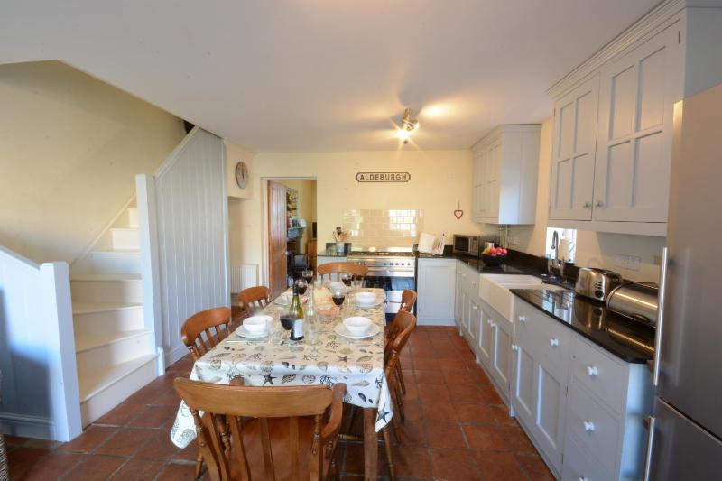 Pebble Beach Cottage Aldeburgh - image 7