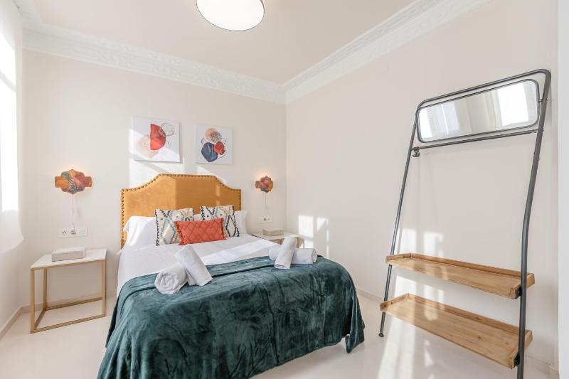 San Lorenzo Collection Homes - Space Maison Apartments - image 15