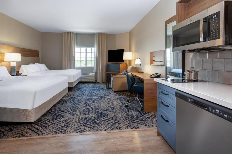 Double Studio with Two Double Beds - Non-Smoking image 3