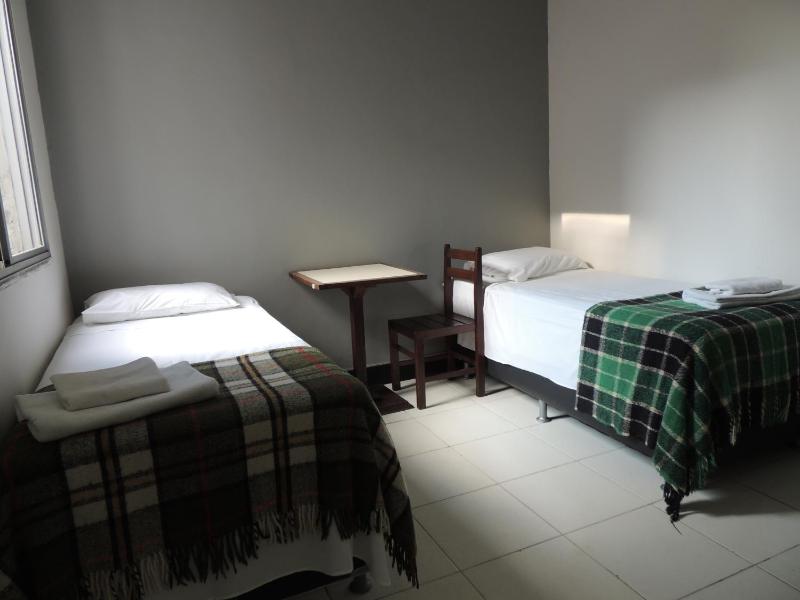 Hotel Economy 888 - Próximo a Praça da Estação e Rodoviária - image 42