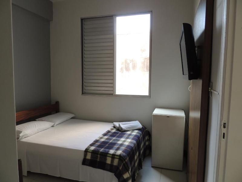 Hotel Economy 888 - Próximo a Praça da Estação e Rodoviária - image 46