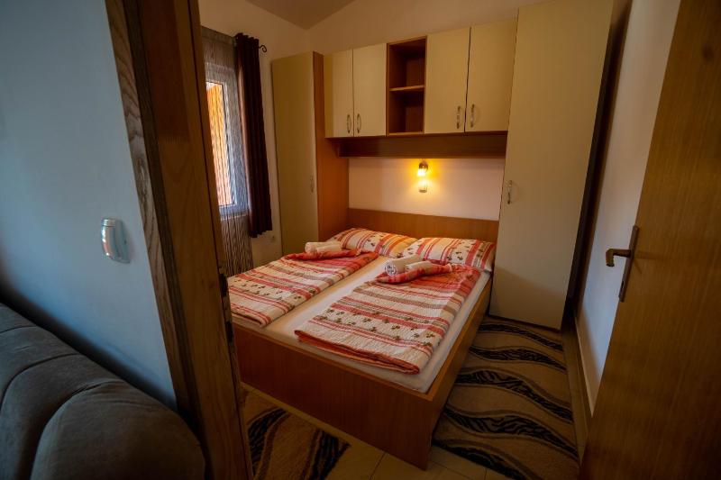 Apartment with Sea View image 3