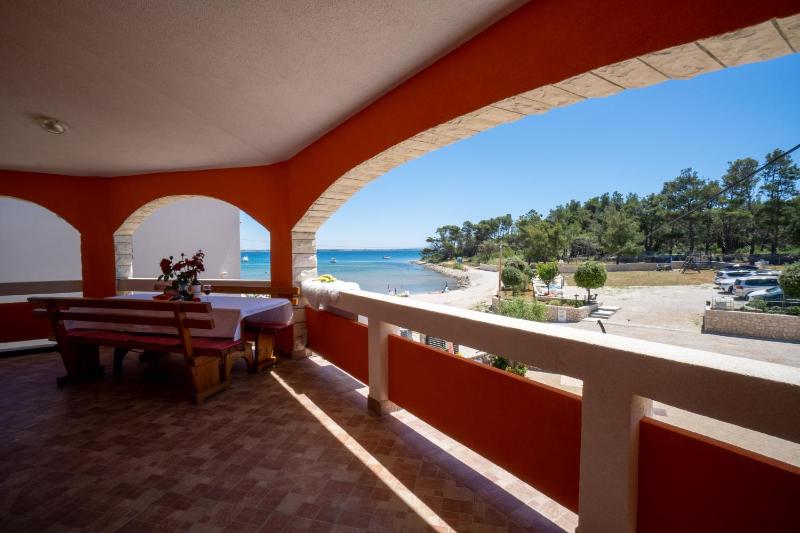 Apartment with Sea View image 1