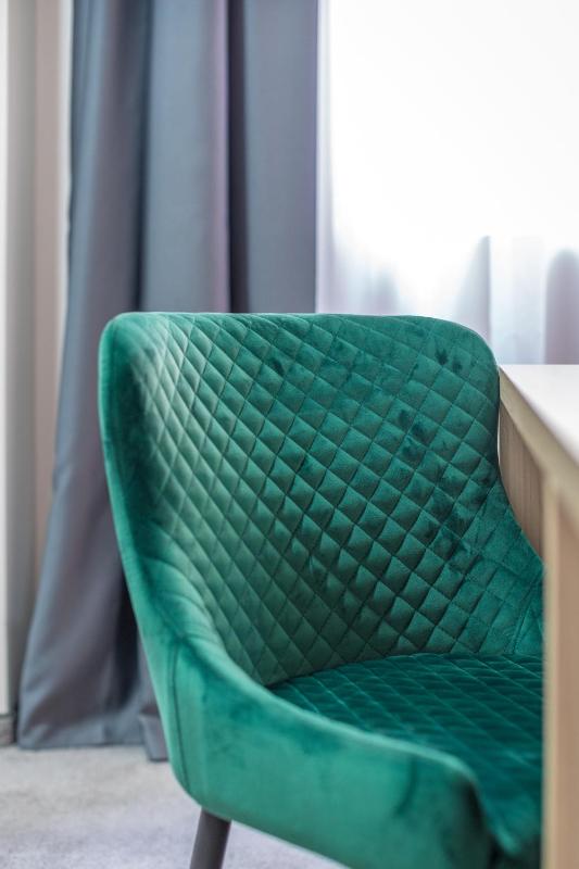 Large Double Room image 3