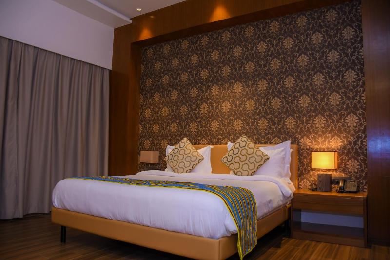 AQUA INN Hotel - image 1