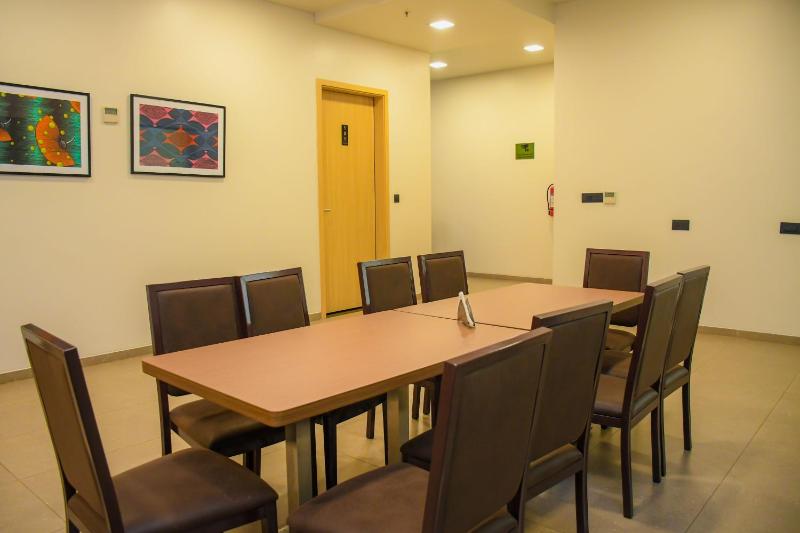 AQUA INN Hotel - image 7