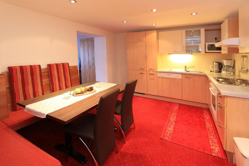Two-Bedroom Apartment with Terrace image 2