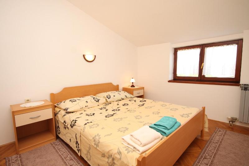 Two-Bedroom Apartment with Terrace and Sea View image 1