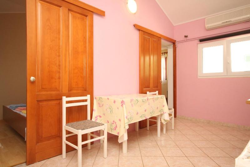 One-Bedroom Apartment with Terrace image 4