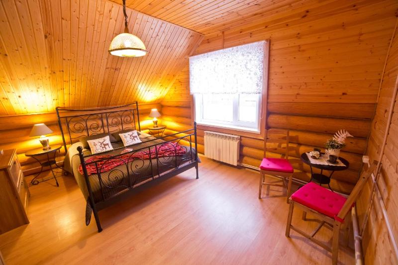 Comfort Double Room in a cottage with Balcony image 2