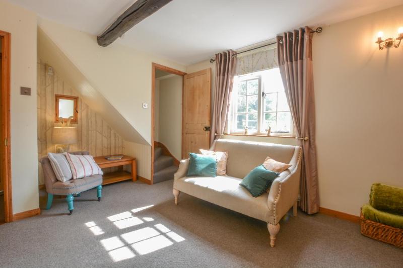 Chapel Cottage Newbourne - image 3