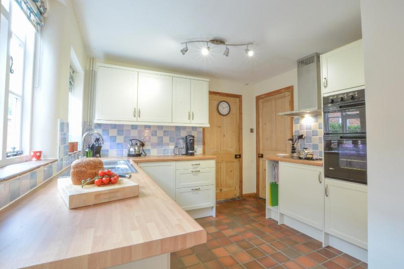 Chapel Cottage Newbourne - image 5