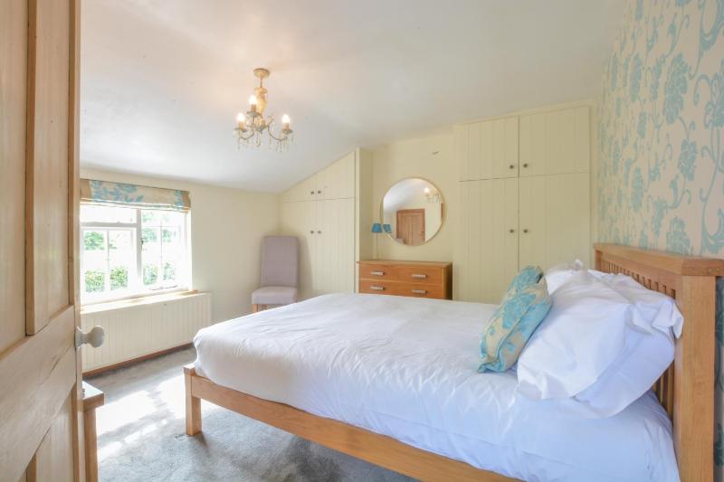 Chapel Cottage Newbourne - image 25